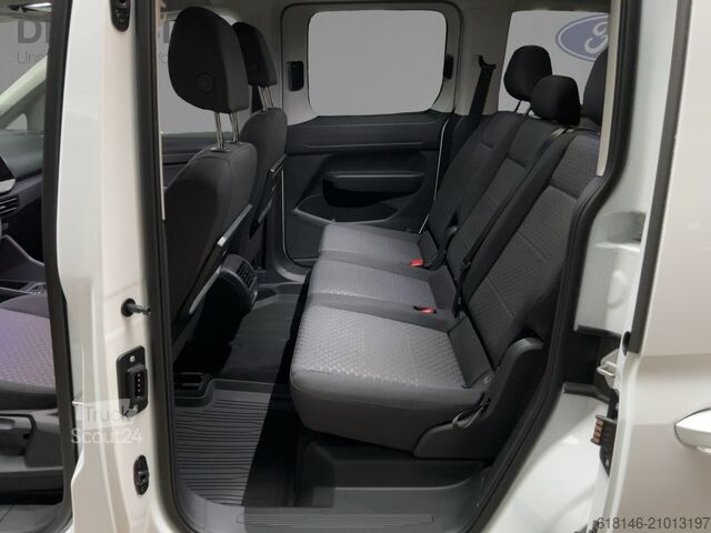 Minibus FORD TOURNEO CONNECT (L1) Titanium 84 kW