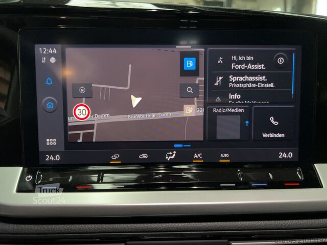 Minibus FORD TOURNEO CONNECT (L1) Titanium 84 kW