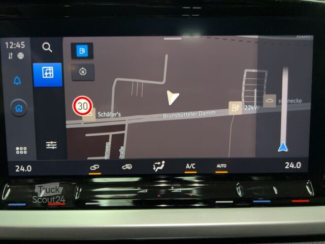 Minibus FORD TOURNEO CONNECT (L1) Titanium 84 kW