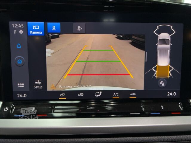 Minibus FORD TOURNEO CONNECT (L1) Titanium 84 kW