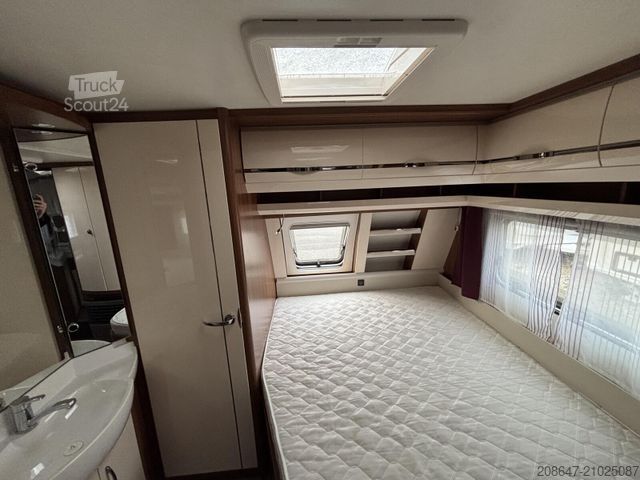 Caravane HOBBY Excellent 560 CFe *Top Zustand*1. Hand*