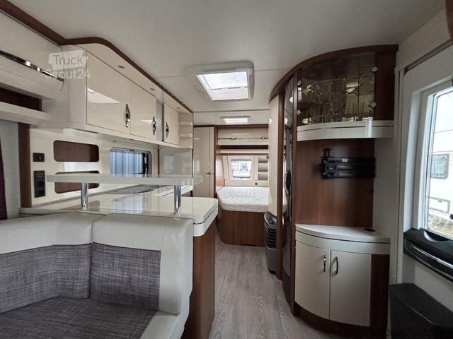 Caravane HOBBY Excellent 560 CFe *Top Zustand*1. Hand*