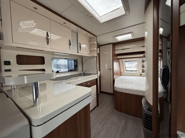 Caravane HOBBY Excellent 560 CFe *Top Zustand*1. Hand*