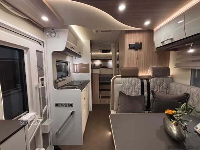 Camping-car semi-intégré BÜRSTNER Limited T 690 G *Hubbett*TV*Safety Paket*Isofix*