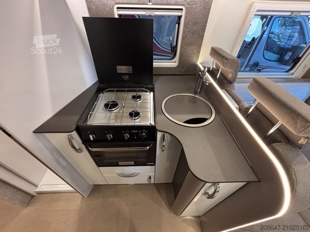 Camping-car semi-intégré BÜRSTNER Lyseo TD 744 *Automatik*Winterpaket*RFK*