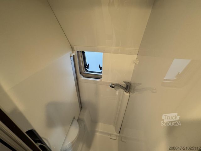 Camping-car BÜRSTNER Eliseo C 642 *Schlafdach*Solar*AHK*Markise*