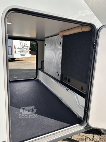 Half-integraal camper BÜRSTNER Signature SFT 7.0 *Lithium 300 Ah*Solar*Markise*