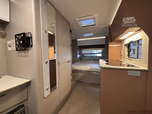 Caravane BÜRSTNER Averso 485 TS *2000kg*Averso Paket*Gas/Kombi*