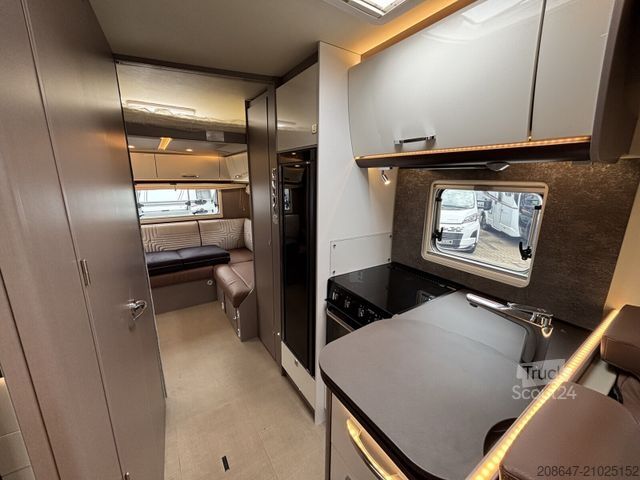 Camping-car semi-intégré BÜRSTNER Lyseo TD Harmony Line 744  Automatik*Winterpaket