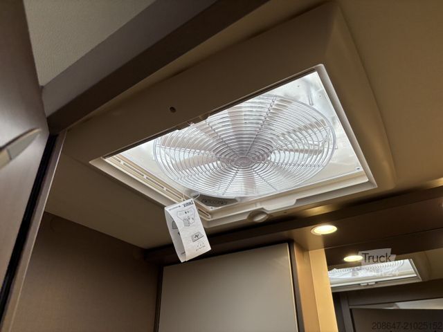 Camping-car semi-intégré BÜRSTNER Lyseo TD Harmony Line 744  Automatik*Winterpaket