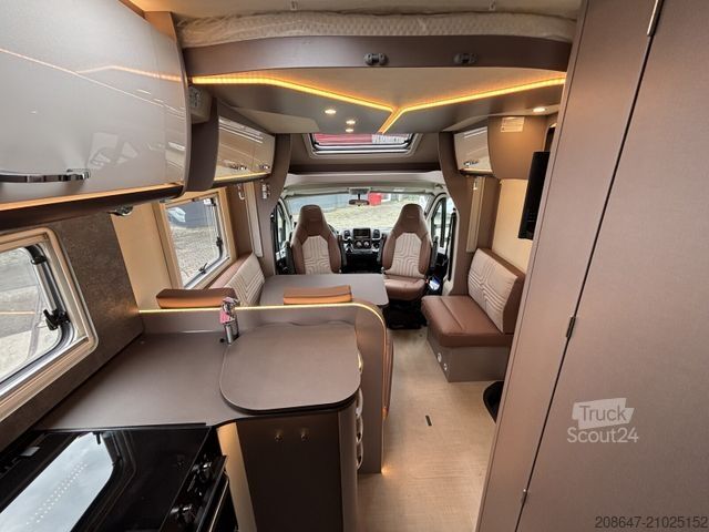 Camping-car semi-intégré BÜRSTNER Lyseo TD Harmony Line 744  Automatik*Winterpaket