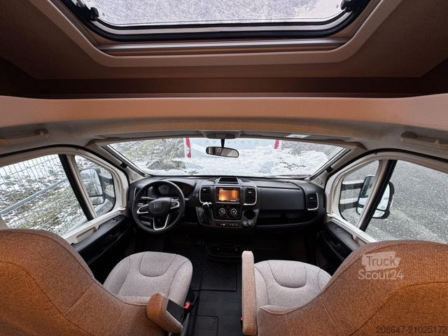 Camping-car semi-intégré BÜRSTNER Lyseo TD 744 *Automatik*Hubbett*4.250 kg*