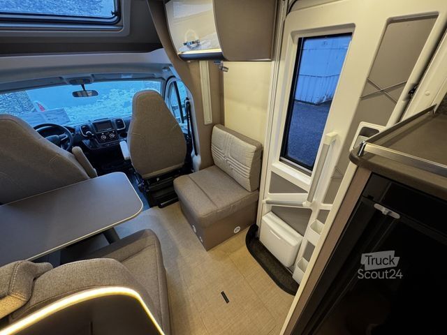 Camping-car semi-intégré BÜRSTNER Lyseo TD 744 *Automatik*Hubbett*4.250 kg*