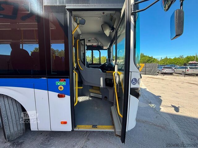 Pilsētas autobuss Volvo B8RLE 8900 4x2 AC / AUXILIARY HEATING