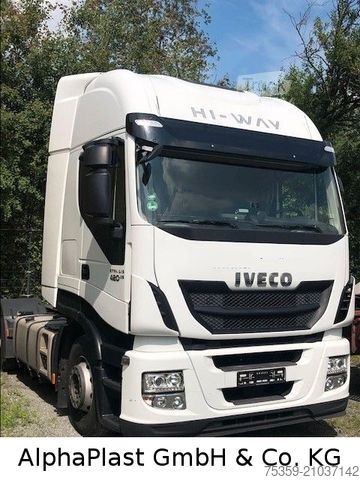 Tracteur routier standard IVECO Stralis Hi Way