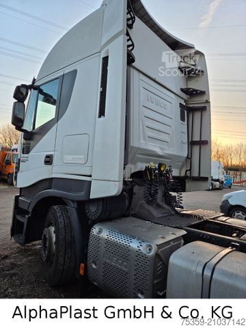 Tracteur routier standard IVECO Stralis Hi Way