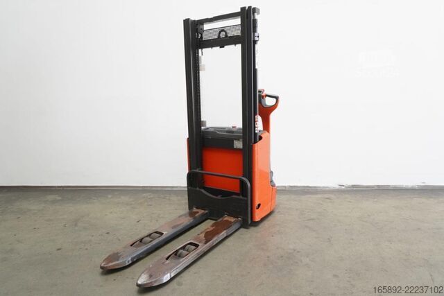 Stivuitor manual Linde L 10 1172