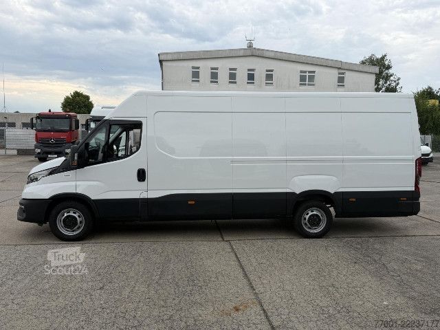 Furgon z wysokim dachem IVECO 35S16 V aktuelles Modell / MAXI