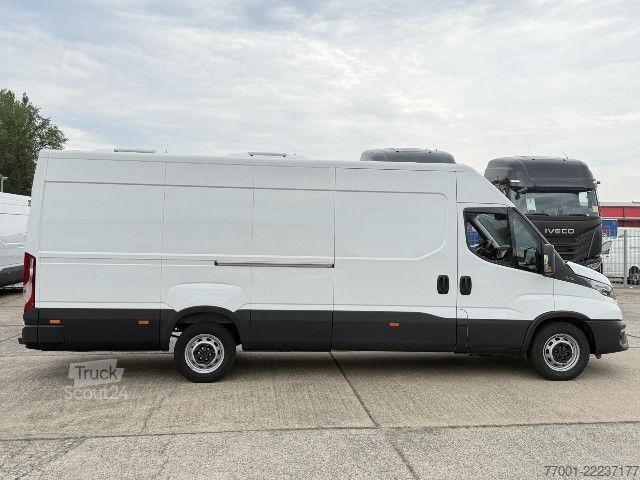 Furgon z wysokim dachem IVECO 35S16 V aktuelles Modell / MAXI