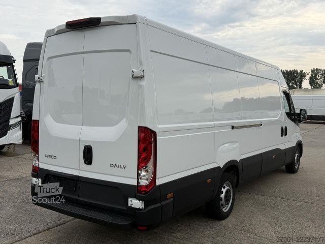 Furgon z wysokim dachem IVECO 35S16 V aktuelles Modell / MAXI