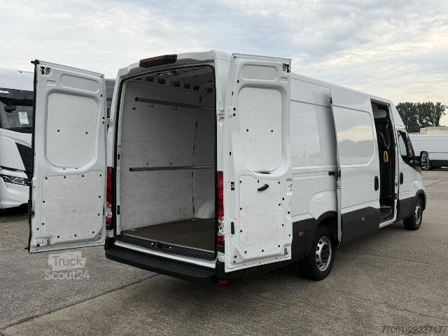 Furgon z wysokim dachem IVECO 35S16 V aktuelles Modell / MAXI