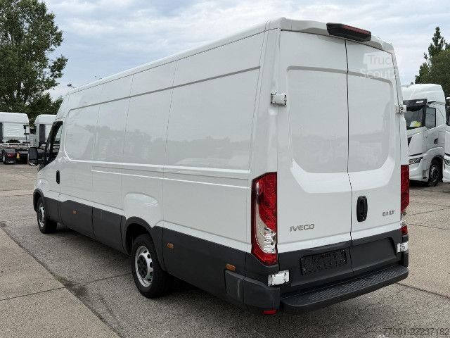 Furgon blaszak IVECO 35S16 V MY24 MAXI