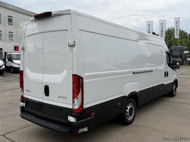 Bestelwagen IVECO 35S16 V