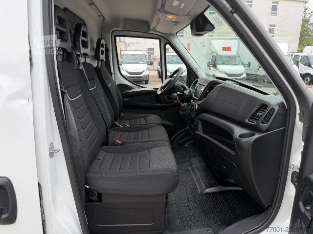 Bestelwagen IVECO 35S16 V