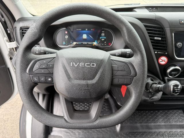 Bestelwagen IVECO 35S16 V