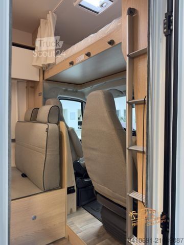 Альковний автокемпер LMC Tourer Alkoven A 690 G 8G Auto Fahrradträger