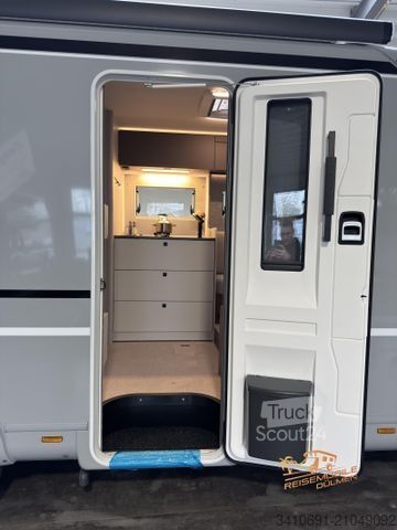 Półzintegrowany kamper LMC Cruiser 750 EF Sicherheits-Paket Automatik RFK