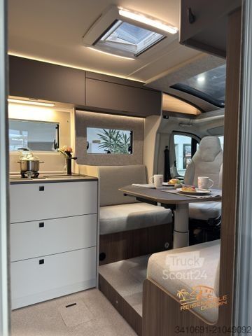 Półzintegrowany kamper LMC Cruiser 750 EF Sicherheits-Paket Automatik RFK
