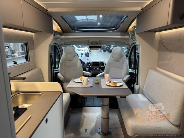 Półzintegrowany kamper LMC Cruiser 750 EF Sicherheits-Paket Automatik RFK