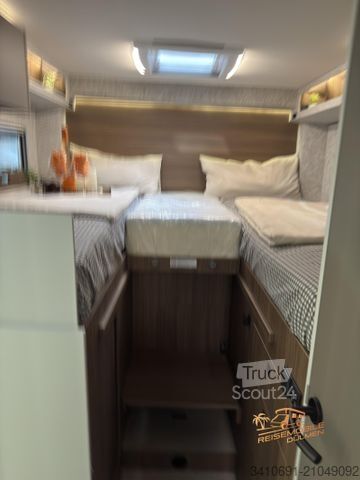 Półzintegrowany kamper LMC Cruiser 750 EF Sicherheits-Paket Automatik RFK