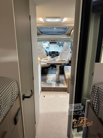 Półzintegrowany kamper LMC Cruiser 750 EF Sicherheits-Paket  Automatik RFK