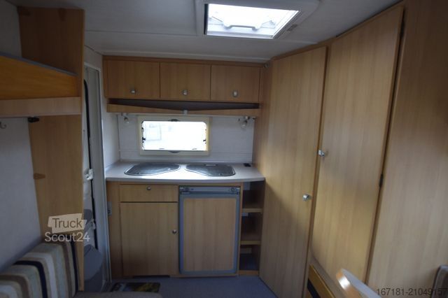 Caravane TEC Travelbird 340 HK mit Vorzelt