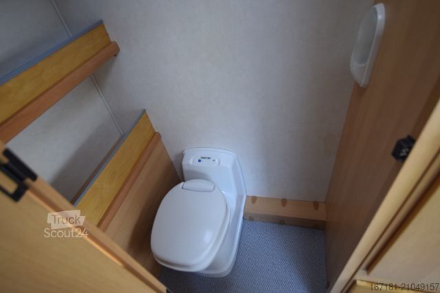 Caravane TEC Travelbird 340 HK mit Vorzelt