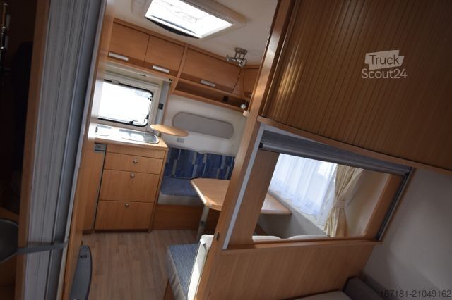 Caravane CHATEAU Calista 400 ATF mit Vorzelt