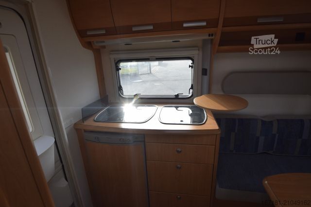 Caravane CHATEAU Calista 400 ATF mit Vorzelt