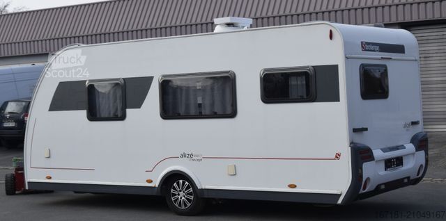 Caravane STERCKEMAN Alize 500 CP mit Mover