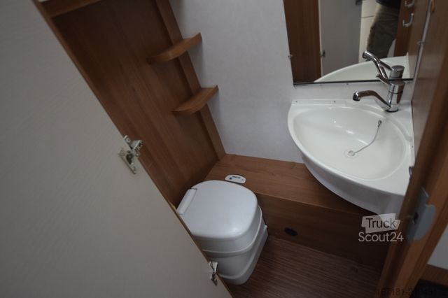 Caravane TEC Travel Style 450E mit Mover und Vorzelt