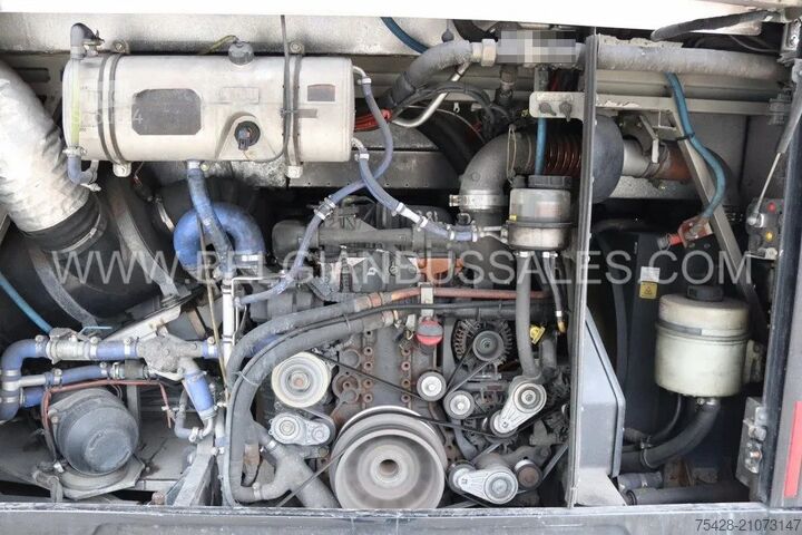 Motor coach Van Hool EX 16 M/LIFT