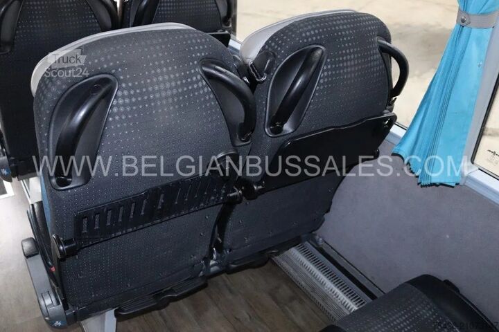 Motor coach Van Hool EX 16 M/LIFT