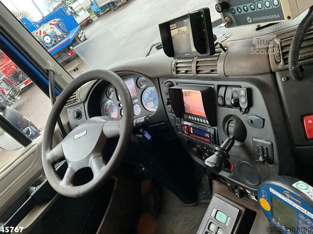 Refuse collection vehicle DAF FAG 75 CF 250 Geesink 20m³