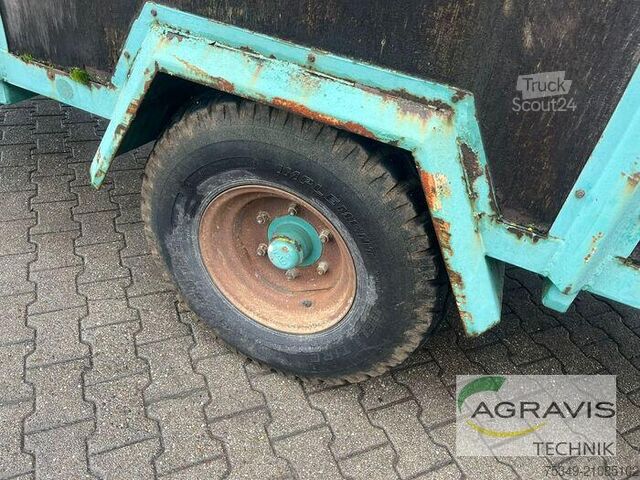 Savirremolkas Knies VA VIEHANHÄNGER