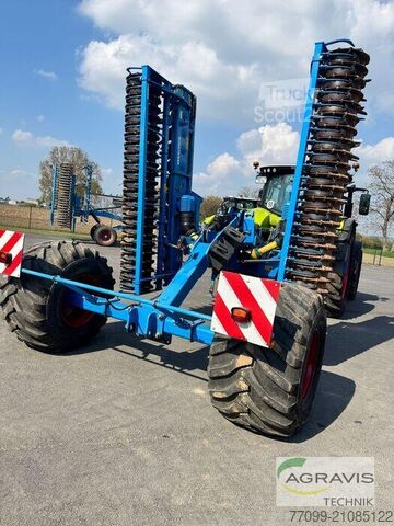 Poľný kultivátor Lemken ZIRKON 10/600 KA