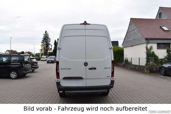 Mikroautobusas MERCEDES-BENZ Sprinter Mixto 316 CDI 4x4 7 G-Tronic 5 Sitzer