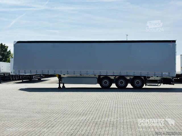 Auflieger mit Pritsche & Plane Schmitz Cargobull Curtainsider Standard Getränke
