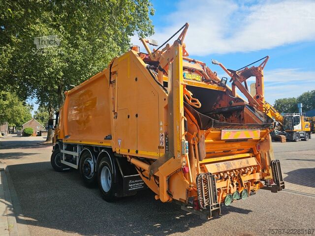 Сміттєвоз SCANIA P280 6x2/4 Müllwagen