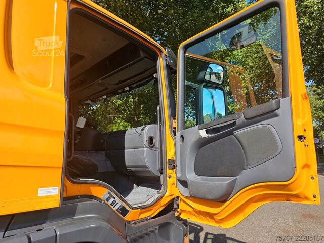 Сміттєвоз SCANIA P280 6x2/4 Müllwagen